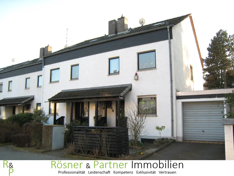 *Raumwunder in `Klaa Paris´ - TOP gepflegtes Reiheneckhaus für Sie in Heddernheim!*