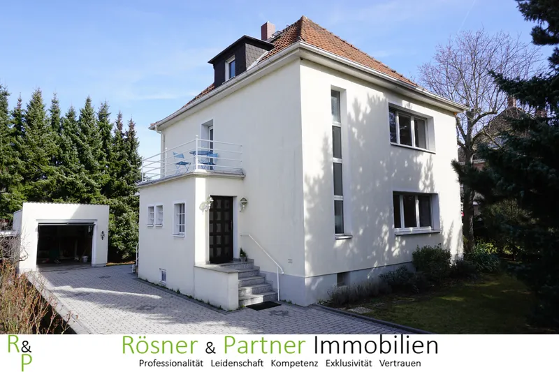 *Ehemals Unternehmervilla...jetzt Ihr neues Zuhause - TOP gepflegtes Einfamilienhaus*