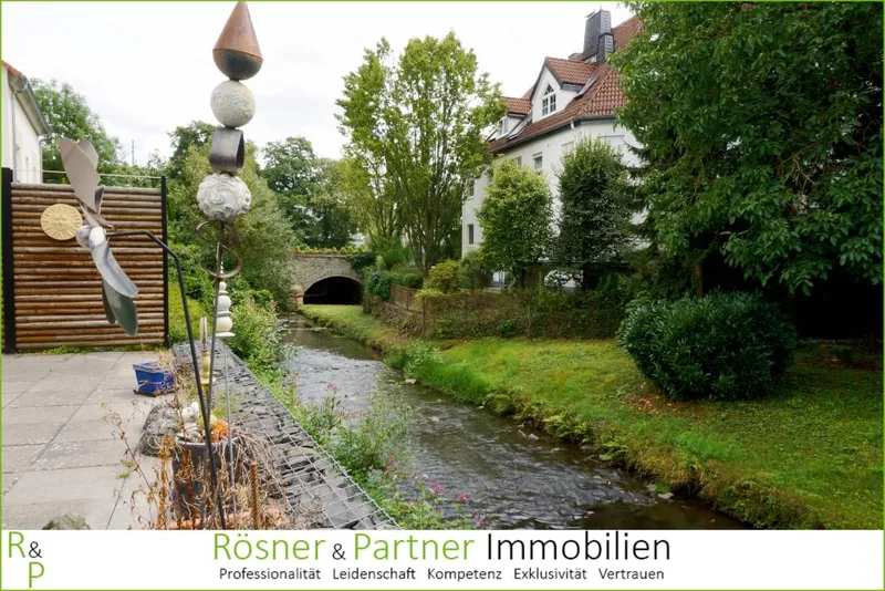 *Wohnidylle am Schwarzbach* 5,5 Zi. - EBK - Gäste-WC - 2 Stellpl., großer Garten *