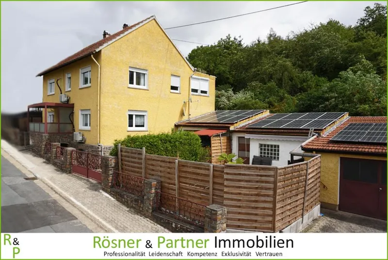 *Mehrgenerationenhaus mit Potenzial in ruhiger Lage* - 2 PV-Anlagen - Wallbox - Klimaanlagen -