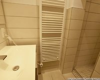 Badezimmer - ebenerdige Dusche