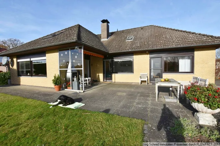 Jetzt neu: Haus zum Kauf in Hassendorf