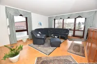 Helles Wohnzimmer