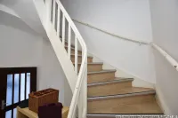 Treppenaufgang zu den Wohnräumen