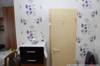 Tür zum Badezimmer