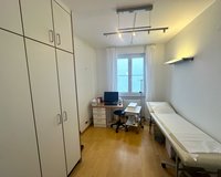 Behandlungszimmer 1