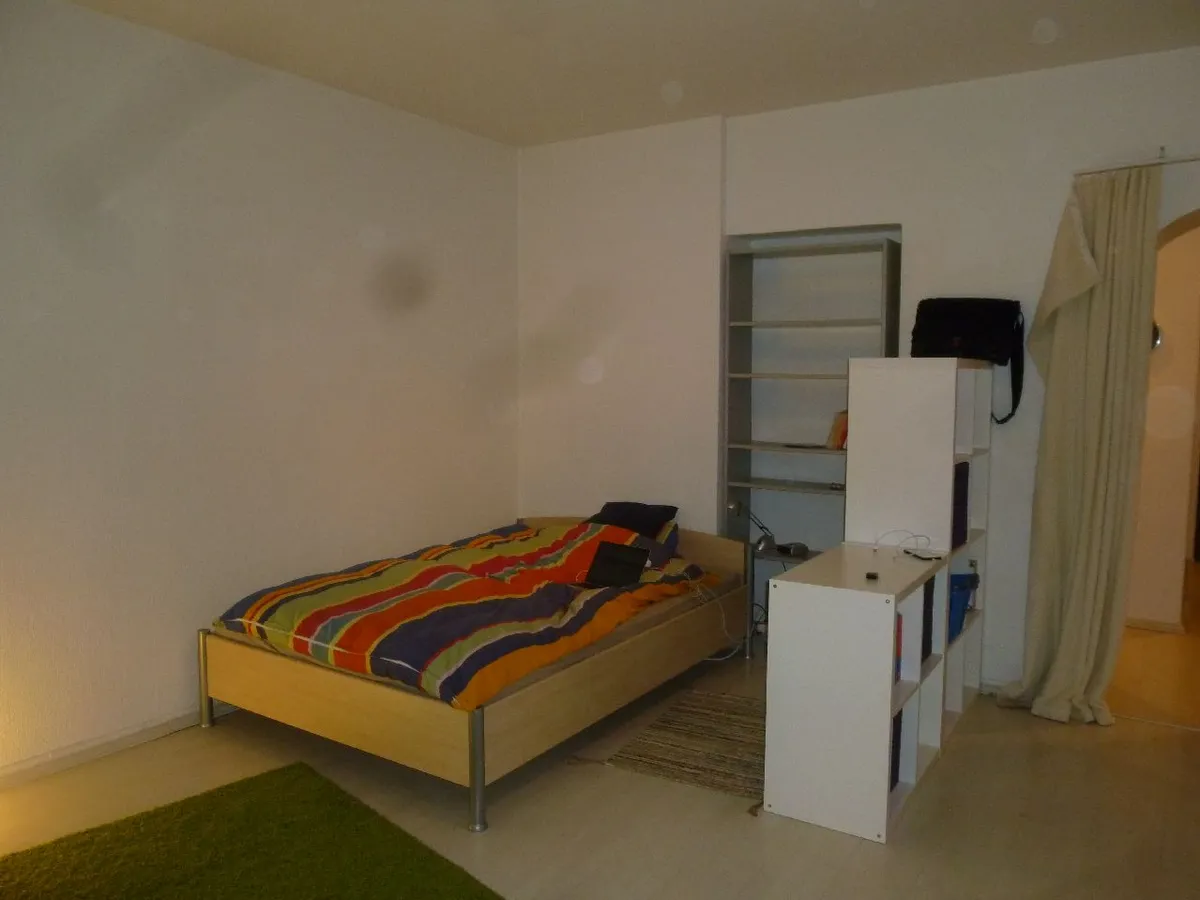 Wohn-/Schlafzimmer