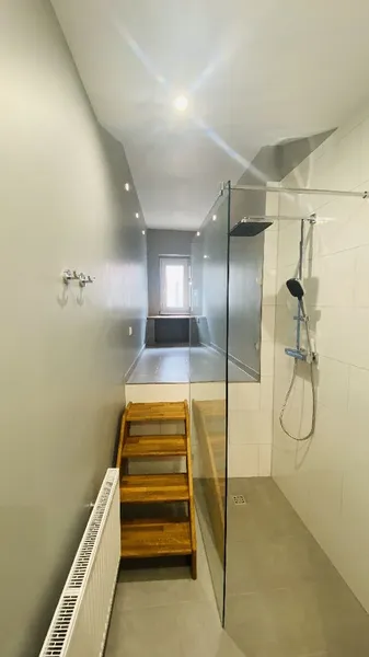 Bad mit Wellnessbereich