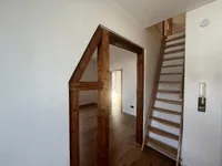 Diele mit Treppe zum Hochgeschoss