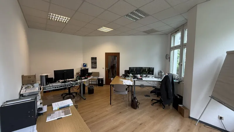 Büro-/Praxisraum