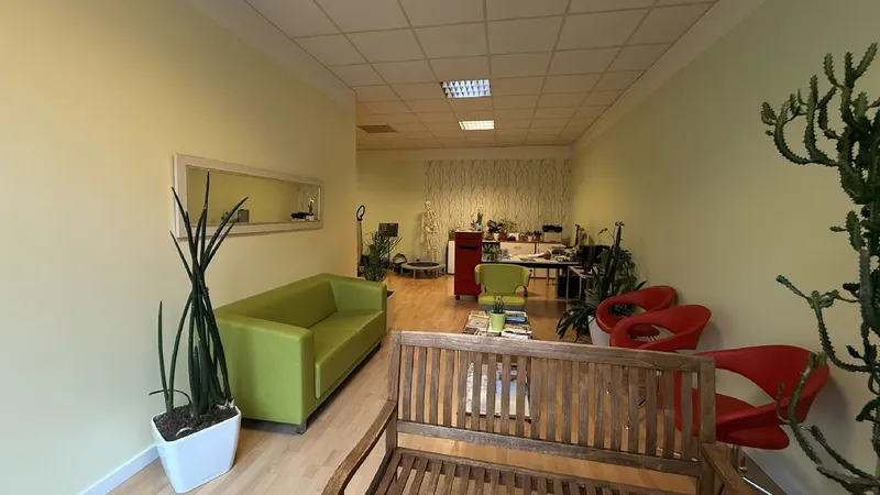 ca. 98m² Laden-/Praxisfläche, in Witten-Herbede zu verkaufen