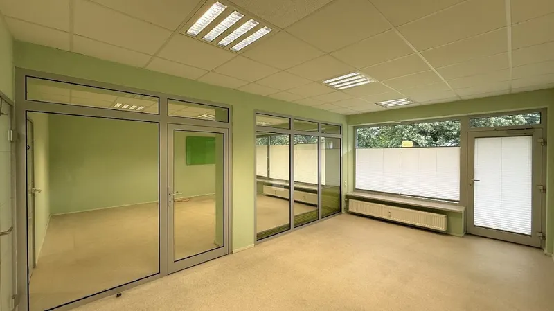 *Provisionsfrei* ca. 300m² Büro-/Praxisfläche in der Gartenstadt