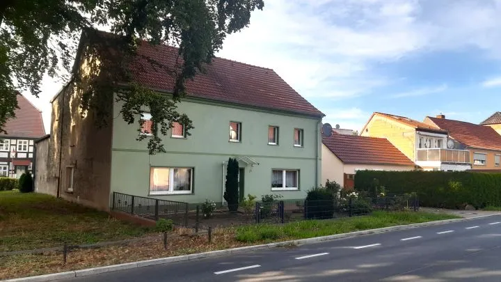 Bezugsf&auml;higes Haus mit Innenhof und Vorgarten