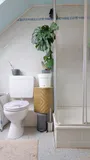 Badezimmer im DG