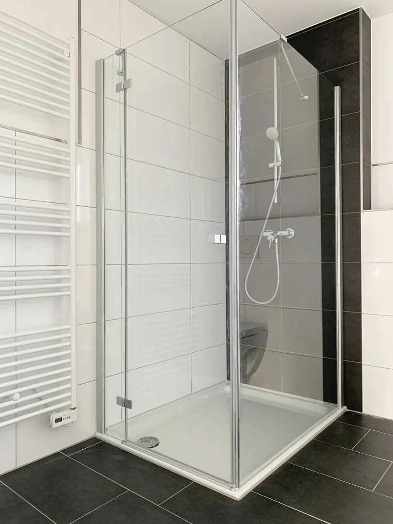 Exklusiv wohnen mitten in Richrath - mit zwei Balkonen!!! - Photo 3