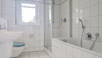 Badezimmer Haus 2 Bild 2