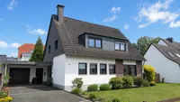 Hausansicht außen Bild 2