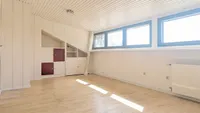 Schlafzimmer 4