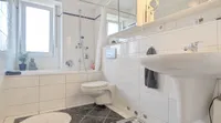 Badezimmer unten Bild 2