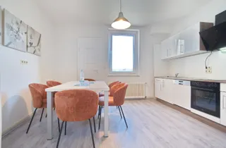 Dining kitchen