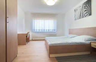 Sleeping room2