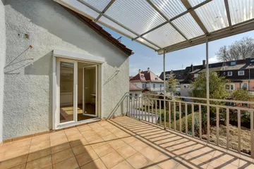 Balkon nach S-O