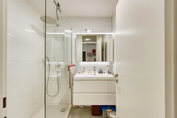 Bad mit Dusche