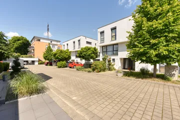 Haus & Sackgasse v. Süd-Osten