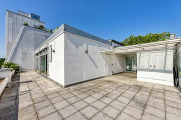 Terrasse v. Osten