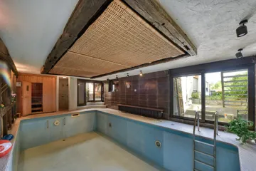 Schwimmbad & Sauna