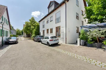 Haus & Straße v. N-O