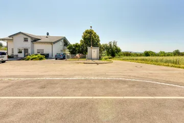 Haus & Felder v. Norden