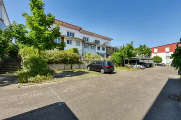 Haus & Straße v. S-W