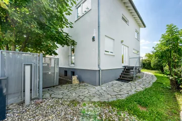 Hauszugang Nord-Ost