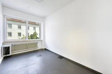 Büro 2 von Tür