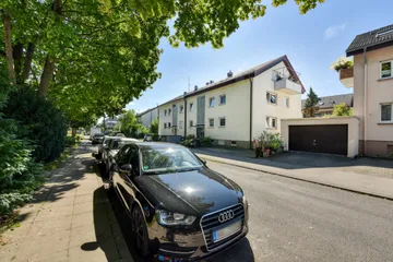 Haus & Straße v. N-W
