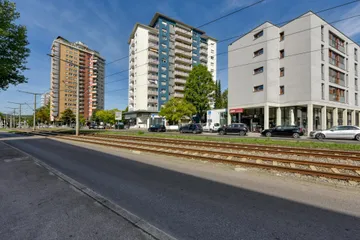 Haus & Straße v. S-O
