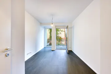 Arbeitszimmer links