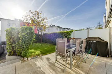 Terrasse & Garten nach S-W