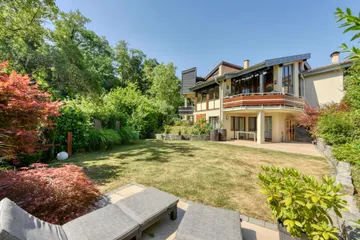 Garten u. Haus v. N-O