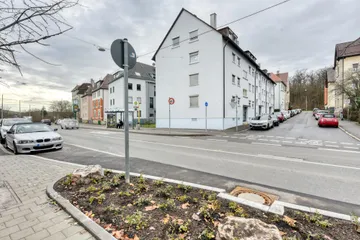 Haus & Straße von Norden