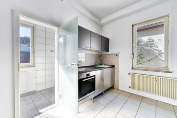 2.OG, Küche zum Bad