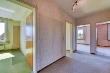 Diele zu den Zimmern