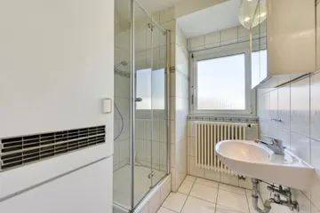 Bad mit Fenster