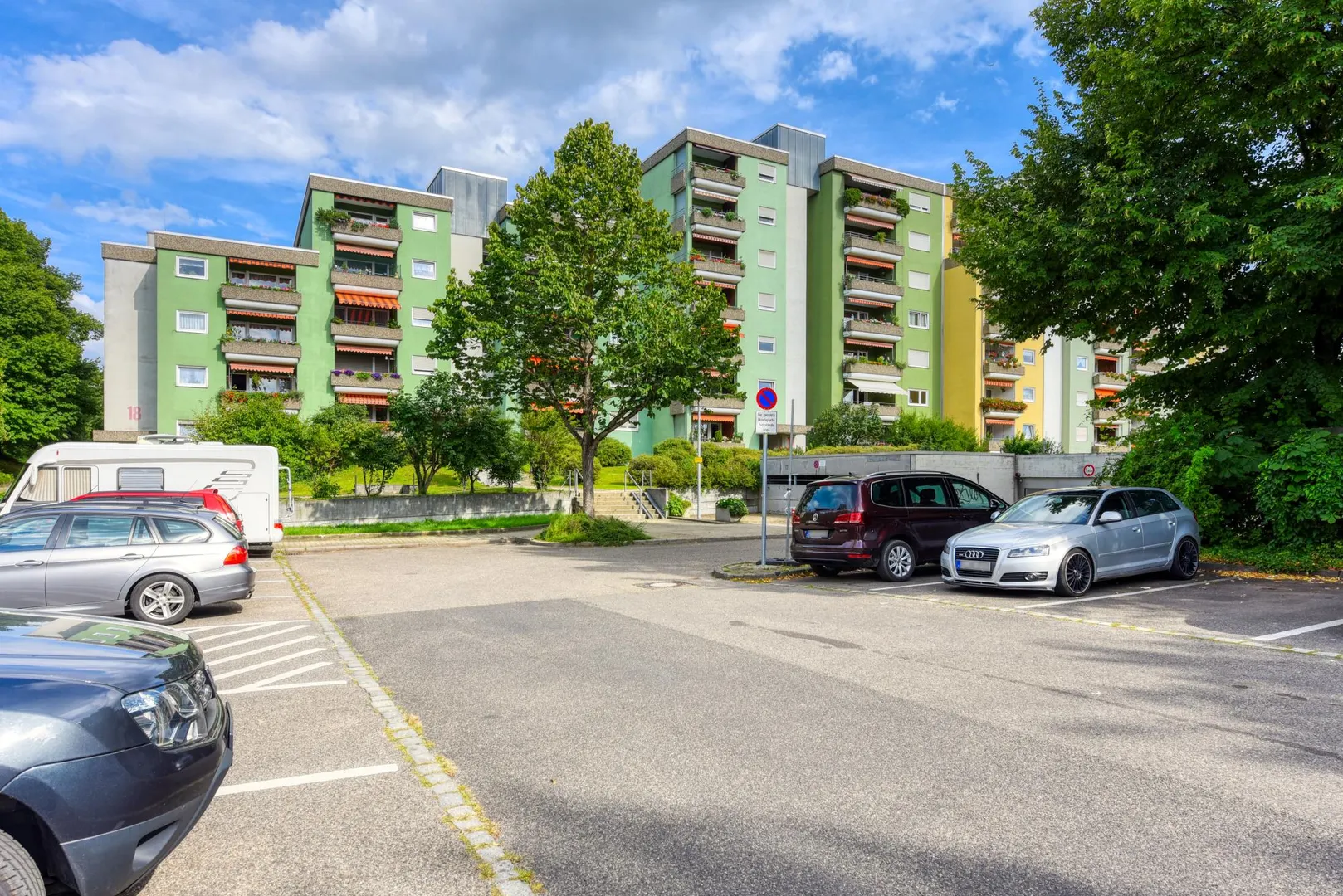 +++ familienfreundlich - West-Balkon - Kita, Schule, Einkaufen, U-Bahn um die Ecke - inklusive Einbauküche & TG-Box +++ - Photo 4