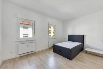 Zimmer re. v. Tür