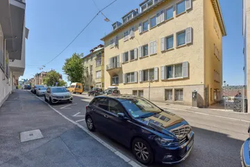 Haus & Straße v. Nord-Osten