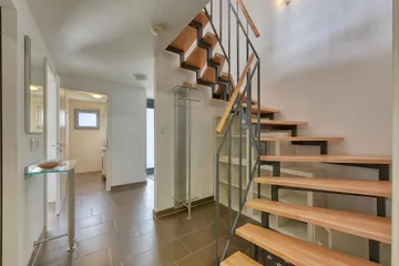 EG, Treppenhaus