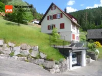 Garage und Stellplatz