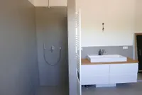 Badezimmer im DG